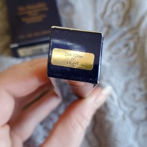 NIB Estee Lauder Concealer